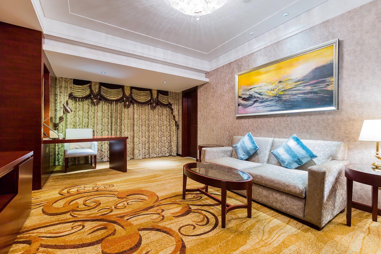 Northyorker Hotel Service Apartment Shenyang Exterior photo